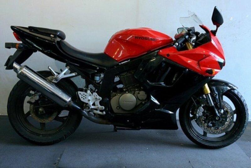 2008 HYOSUNG 250CC GT250R