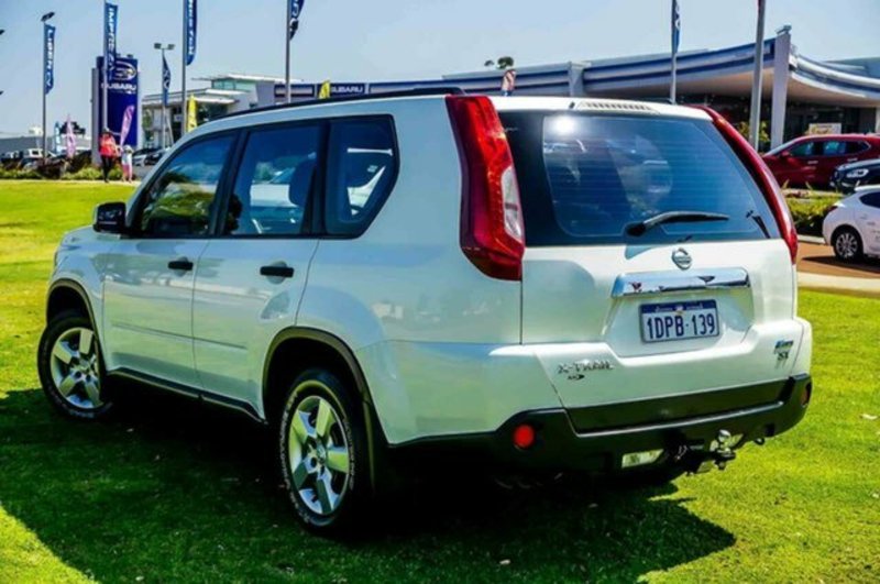 2011 NISSAN X-TRAIL ST (4x4) T31 MY11