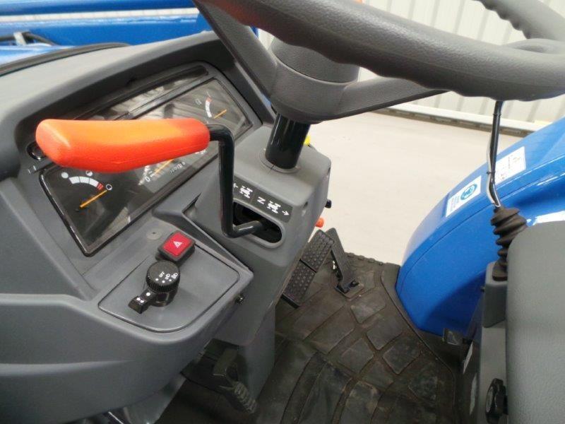 2015 ISEKI TG5330.4R 4WD RPS TRACTOR & 4 IN 1 LOADER PACKAGE CW