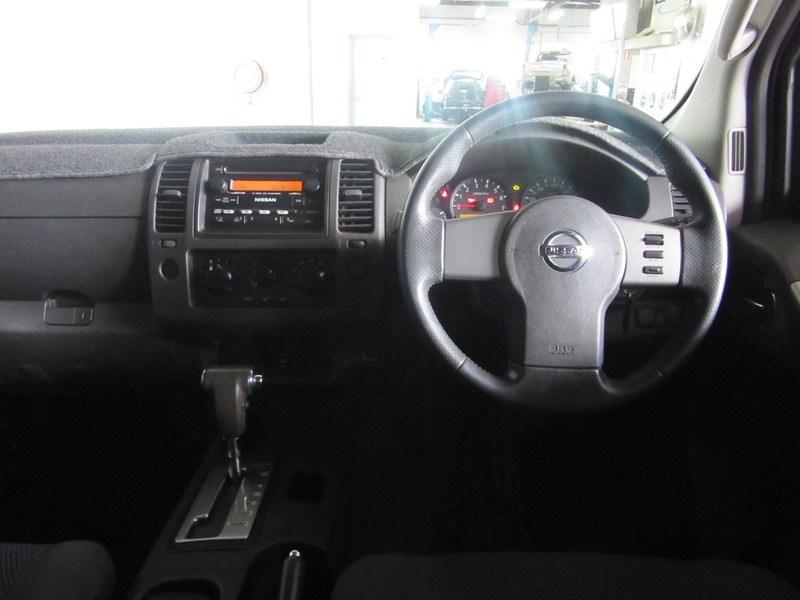 2006 NISSAN NAVARA ST-X (4x2) D40