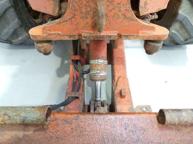 1998 DITCH WITCH 5110DD RIDE ON TRENCHER