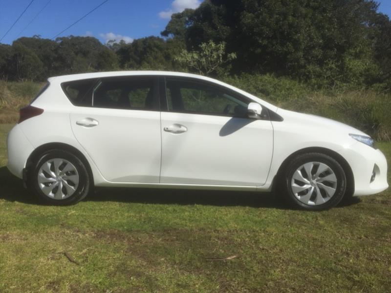 2013 TOYOTA COROLLA ASCENT ZRE182R