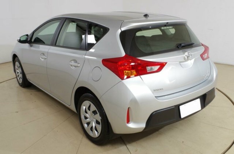 2014 TOYOTA COROLLA Ascent S-CVT ZRE182R