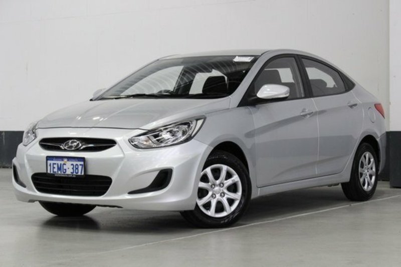 2014 HYUNDAI ACCENT ACTIVE RB2
