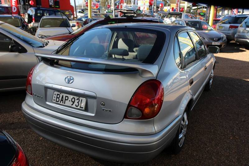 2001 TOYOTA COROLLA CONQUEST ZZE122R