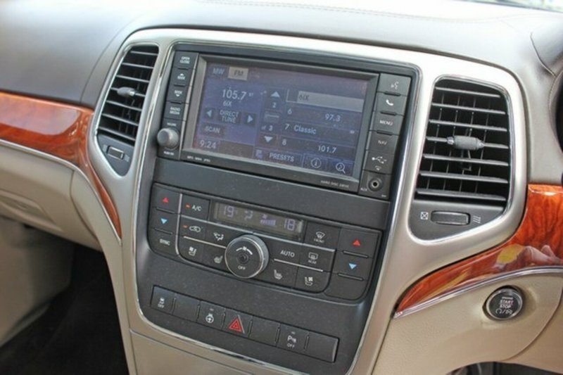 2012 JEEP GRAND CHEROKEE OVERLAND (4x4) WK MY12
