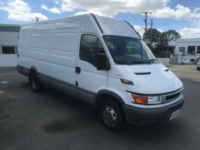 2004 IVECO DAILY 35S13 LWB