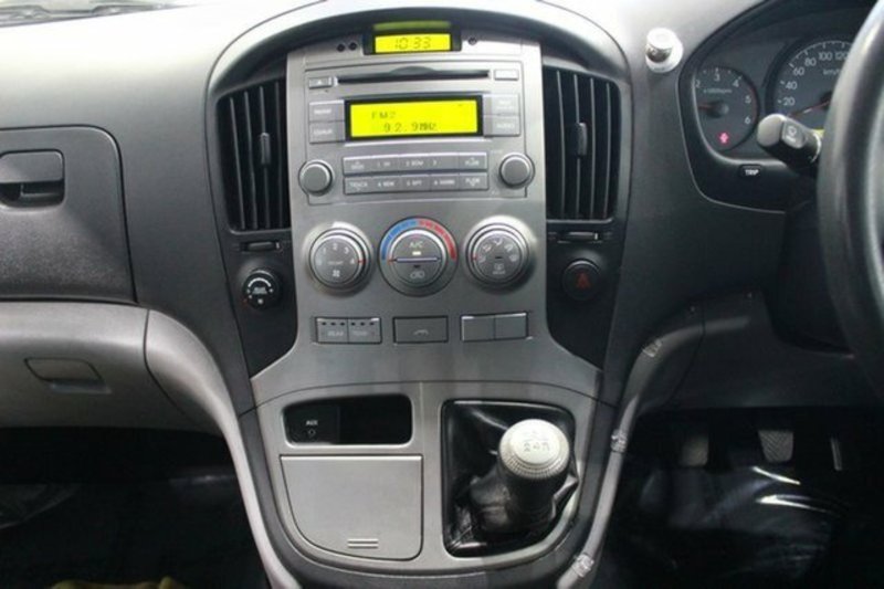 2008 HYUNDAI iMAX TQ