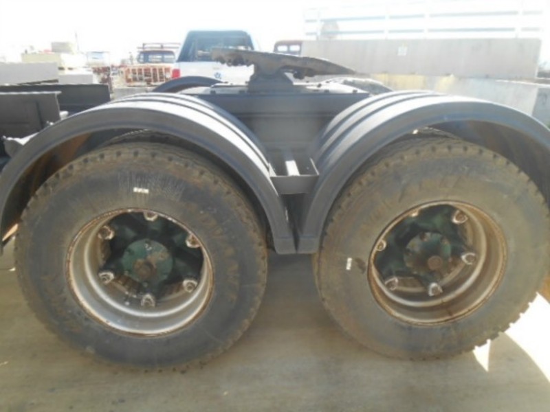 1977 MACK R600 SERIES R600 SERIES Truck