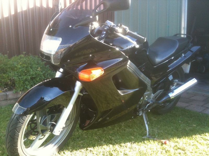 1992 KAWASAKI ZZR 250