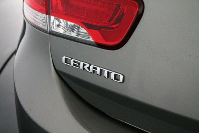 2011 KIA CERATO KOUP SLS TD MY12