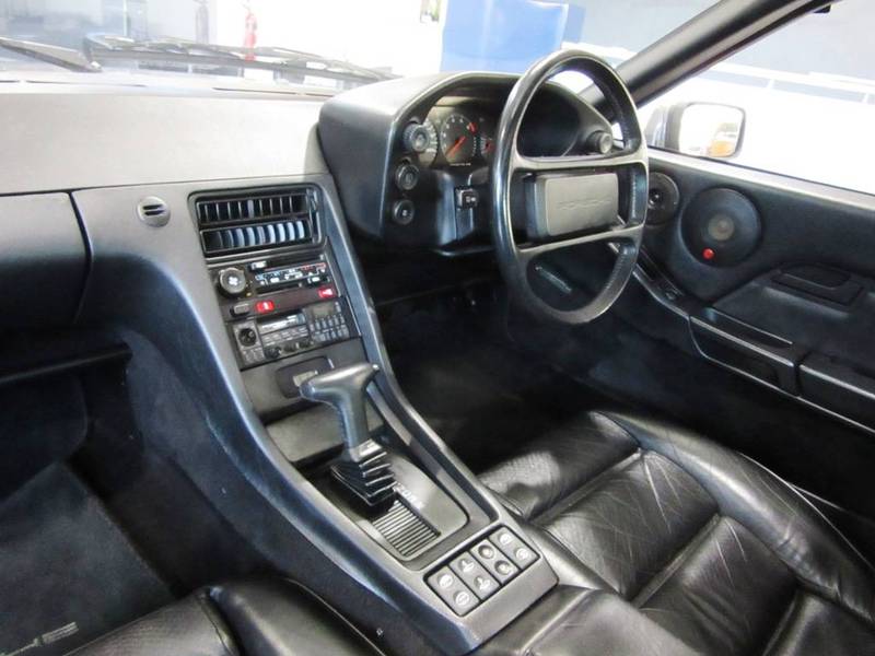1986 PORSCHE 928 S