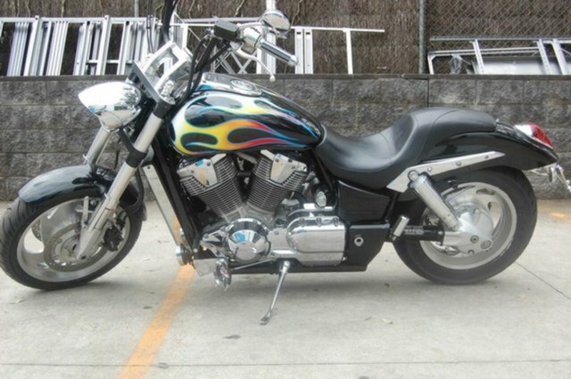 2002 HONDA 1800CC VTX1800C 2