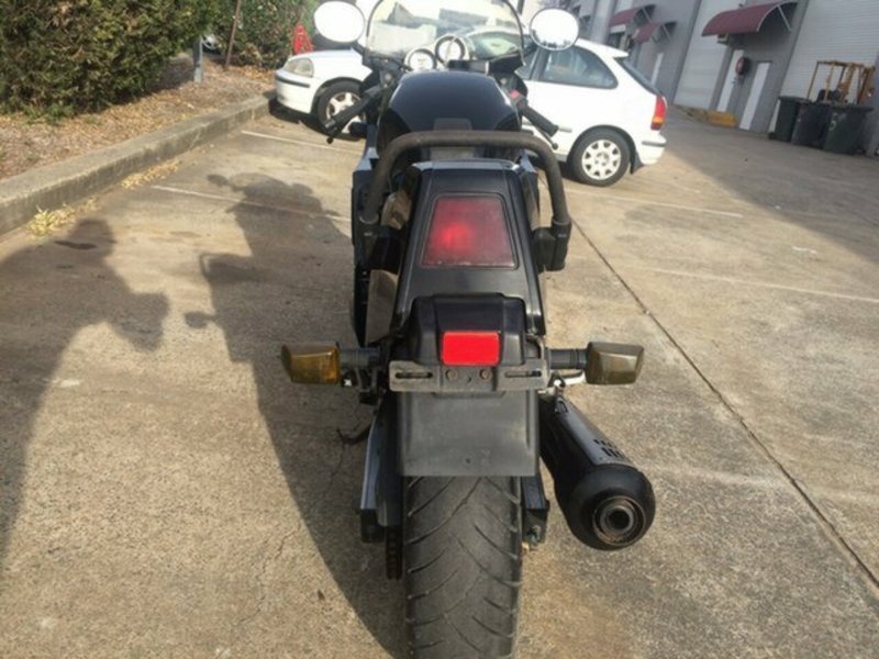1988 SUZUKI GSXR1100