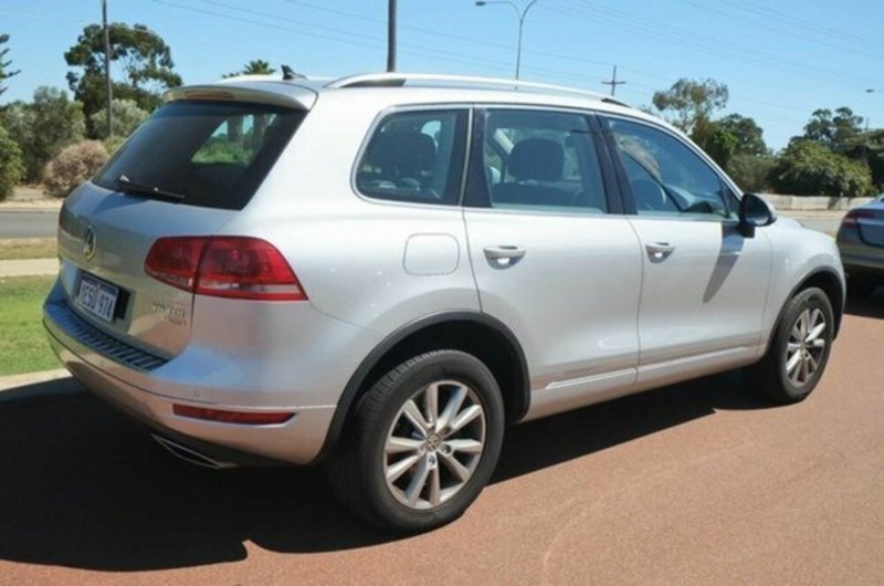 2012 VOLKSWAGEN TOUAREG 150TDI Tiptronic 4MOTION 7P MY12.5