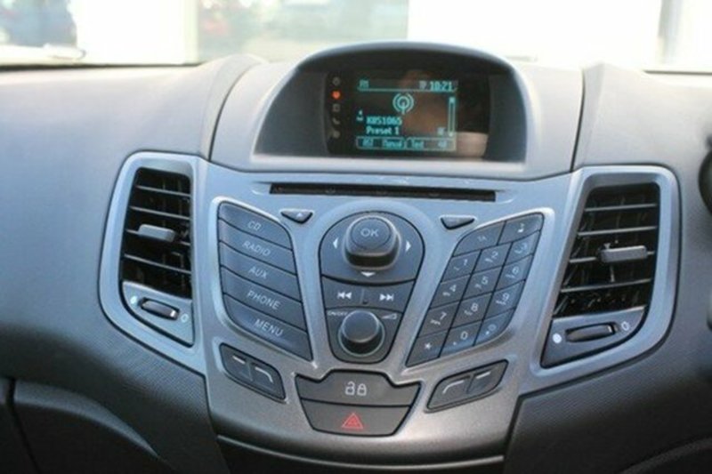 2015 FORD FIESTA AMBIENTE WZ