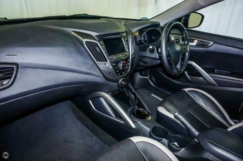 2013 HYUNDAI VELOSTER SR TURBO FS MY13