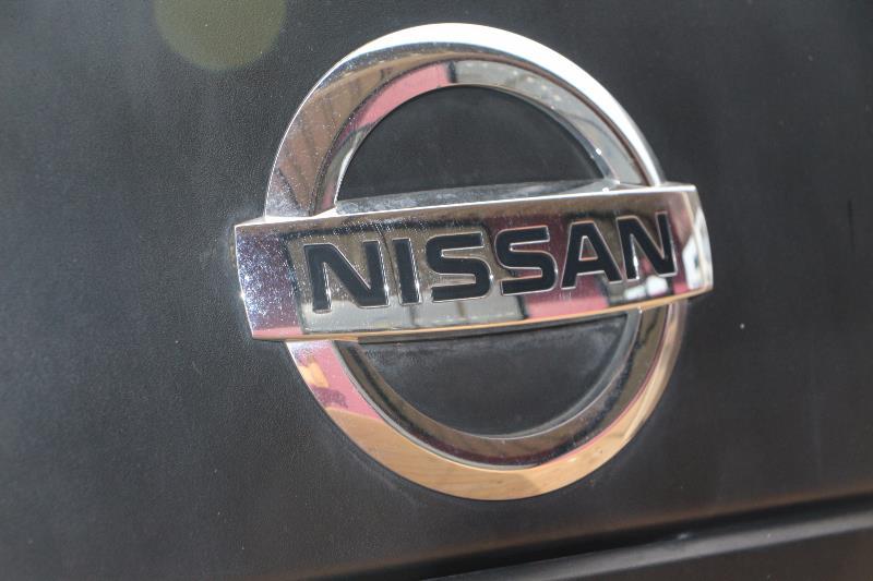 2012 NISSAN NAVARA dual cub utility