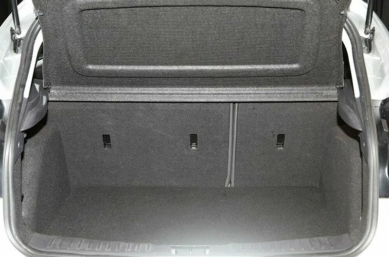 2012 FORD FOCUS AMBIENTE LW