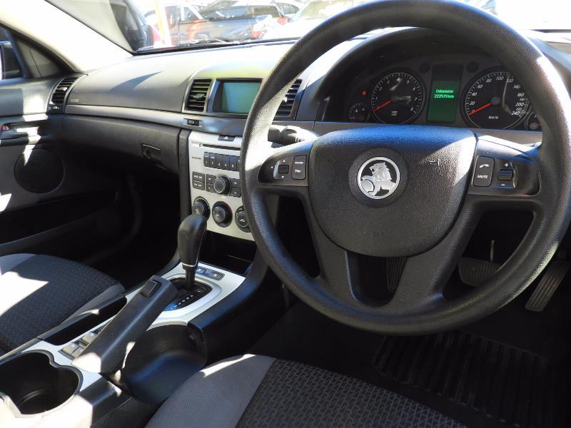 2006 HOLDEN COMMODORE OMEGA VE