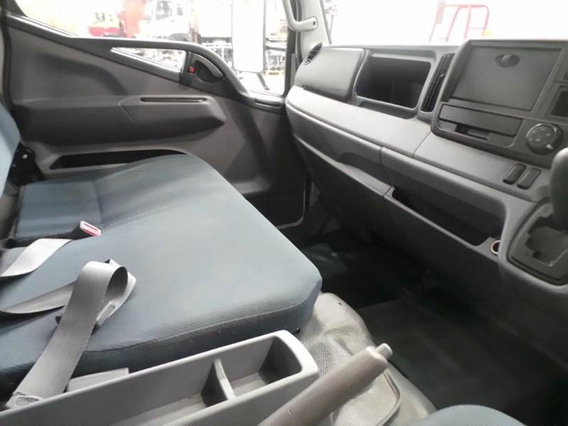 2012 FUSO CANTER 515