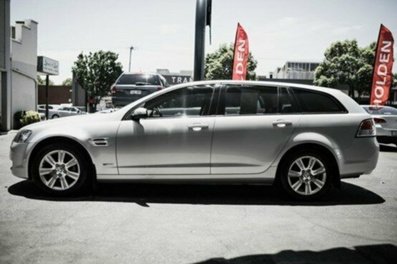 2009 HOLDEN CALAIS VE MY10