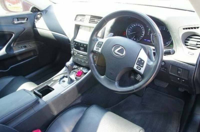 2010 LEXUS IS250 SPORTS LUXURY GSE20R