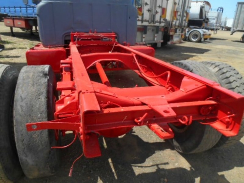 FORD F800 CREW F800 CREW Truck