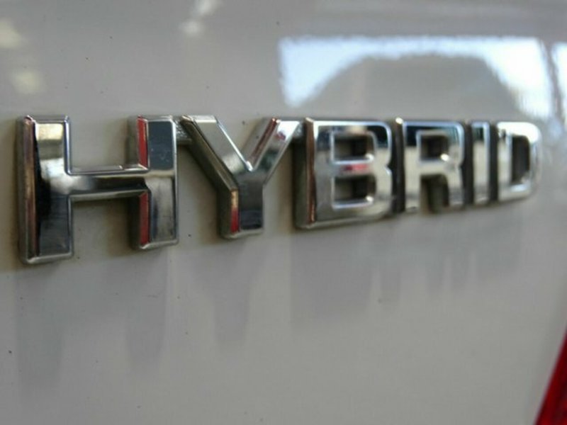 2014 TOYOTA CAMRY HYBRID H AVV50R
