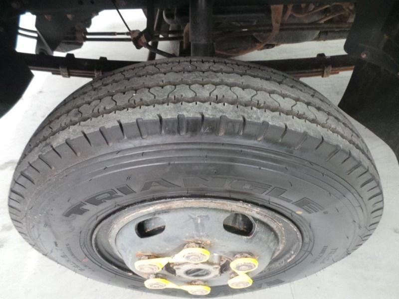 2010 MITSUBISHI CANTER