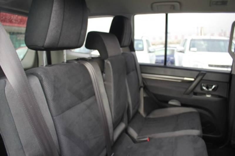 2006 MITSUBISHI PAJERO VR-X NS