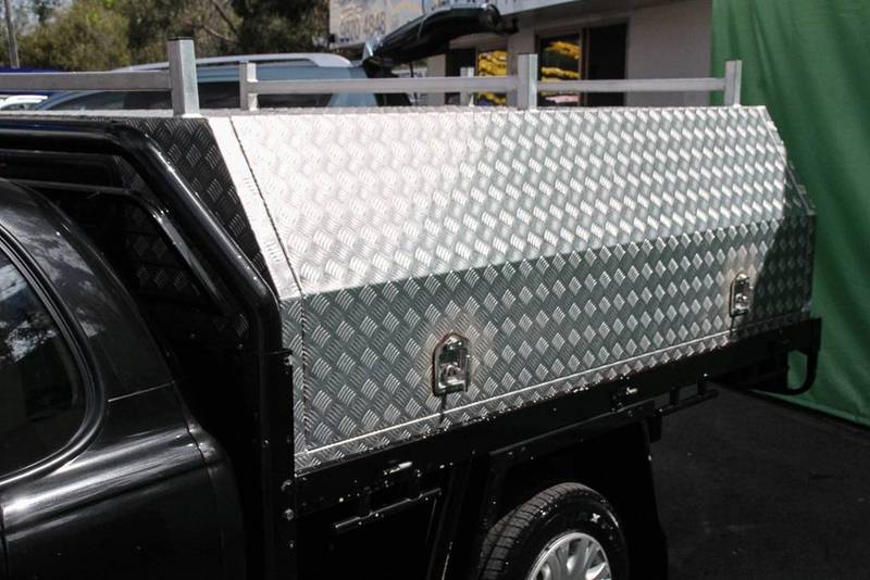 2003 HOLDEN COMMODORE ONE TONNER VY