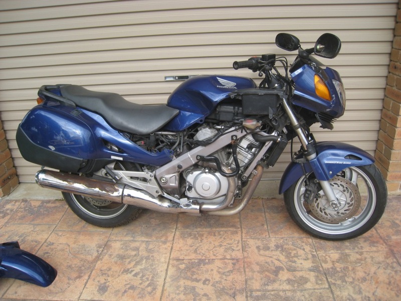 2003 HONDA NT 650V DEAUVILLE 3