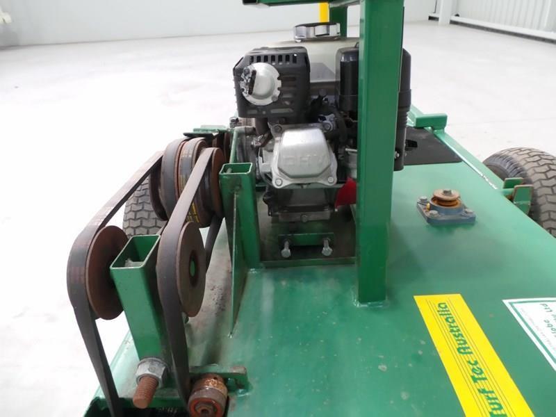 TURF TEC RIDE ON GREENS ROLLER