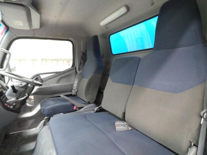 2010 FUSO CANTER PANTECH