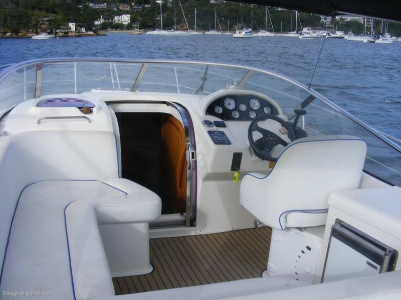 Bavaria 27