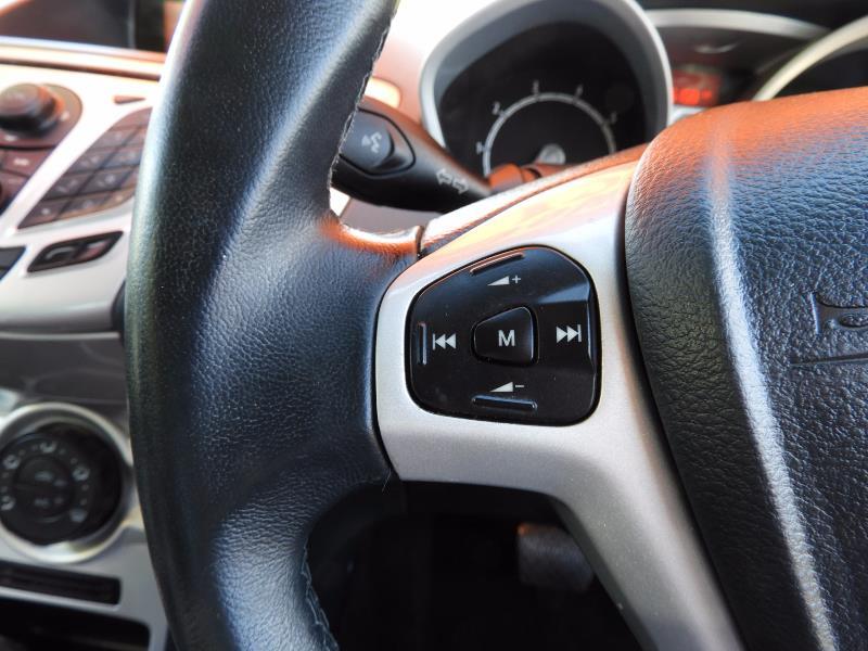 2011 FORD FIESTA ZETEC WT