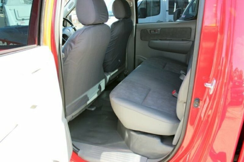 2008 TOYOTA HILUX SR (4x4) GGN25R 08 UPGRADE
