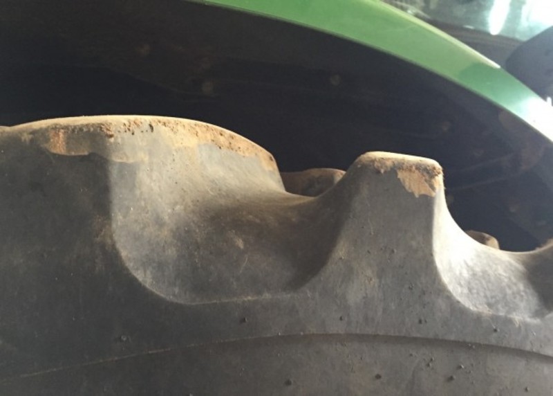 JOHN DEERE 8520 Tractor