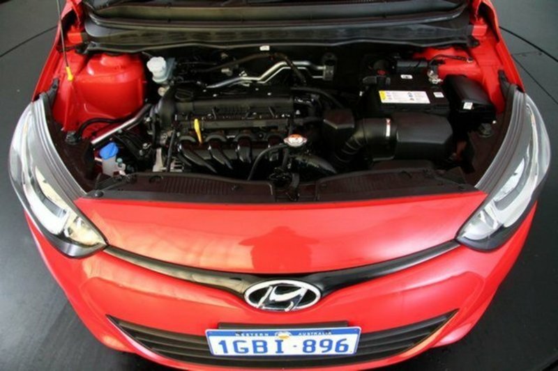 2013 HYUNDAI i20 ACTIVE PB MY14
