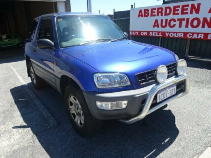 1999 TOYOTA RAV4 (4x4)