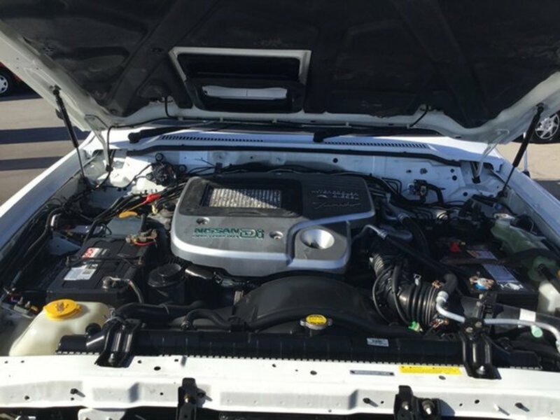 2001 NISSAN PATROL ST (4x4) GU III
