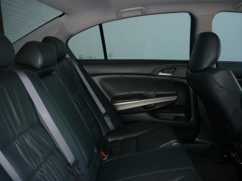 2011 HONDA ACCORD V6 8TH GEN MY11