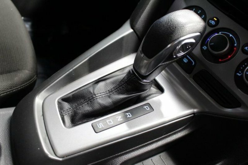 2012 FORD FOCUS AMBIENTE LW