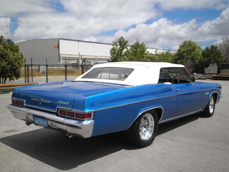 1966 CHEVROLET IMPALA