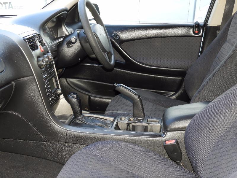 2004 HOLDEN COMMODORE Acclaim VY II