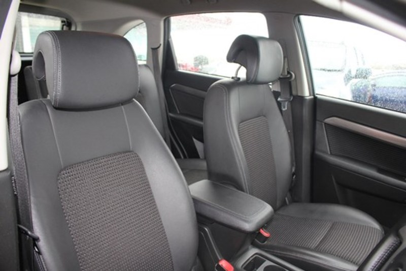 2011 HOLDEN CAPTIVA 7 CX CG SERIES II