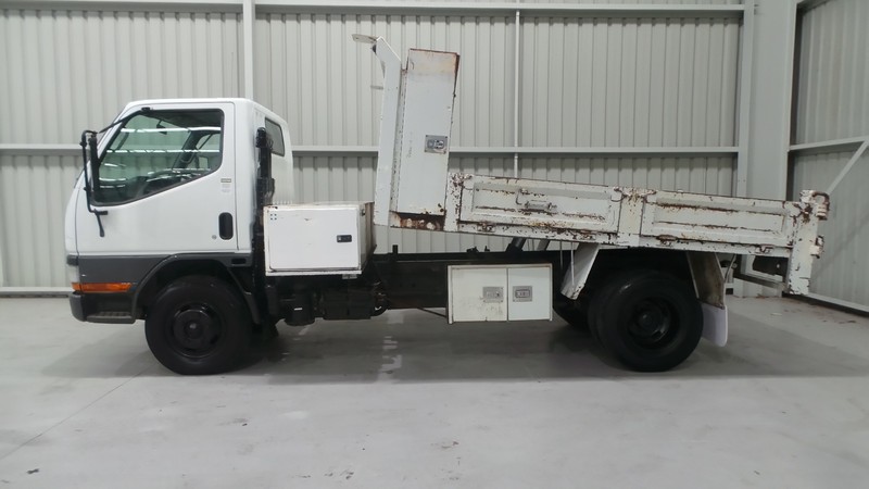 2002 MITSUBISHI CANTER Canter Truck