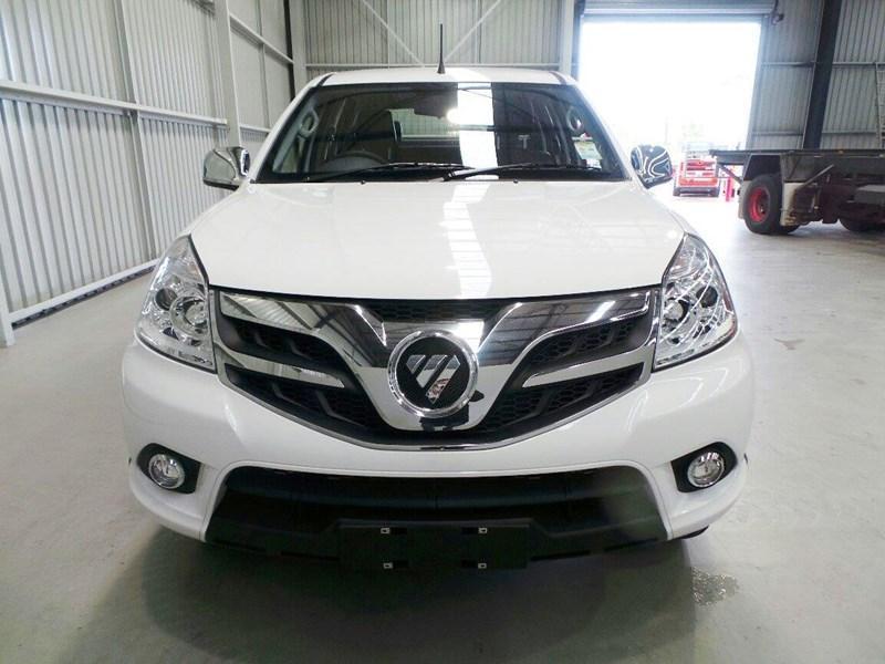 2015 FOTON TUNLAND 2.8 DUAL-CAB 4WD