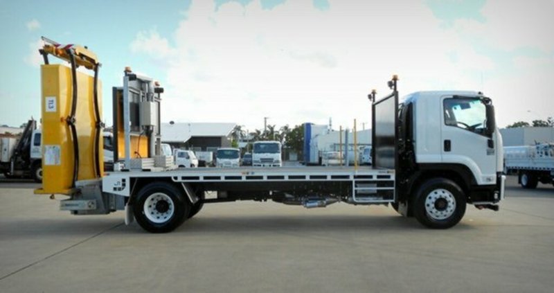 2015 ISUZU FVR1000 F